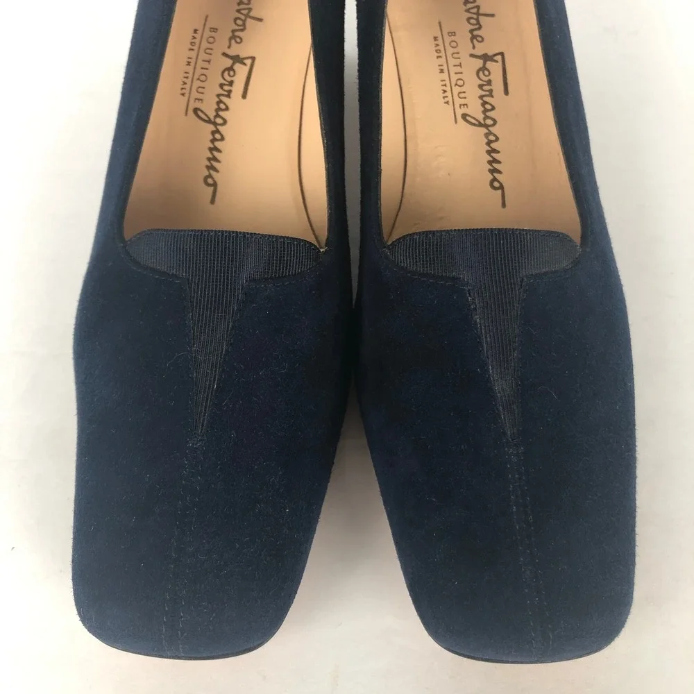 Salvatore Ferragamo Boutique Suede Square Toe Block Heel Pumps Sz 7 2A Navy Blue